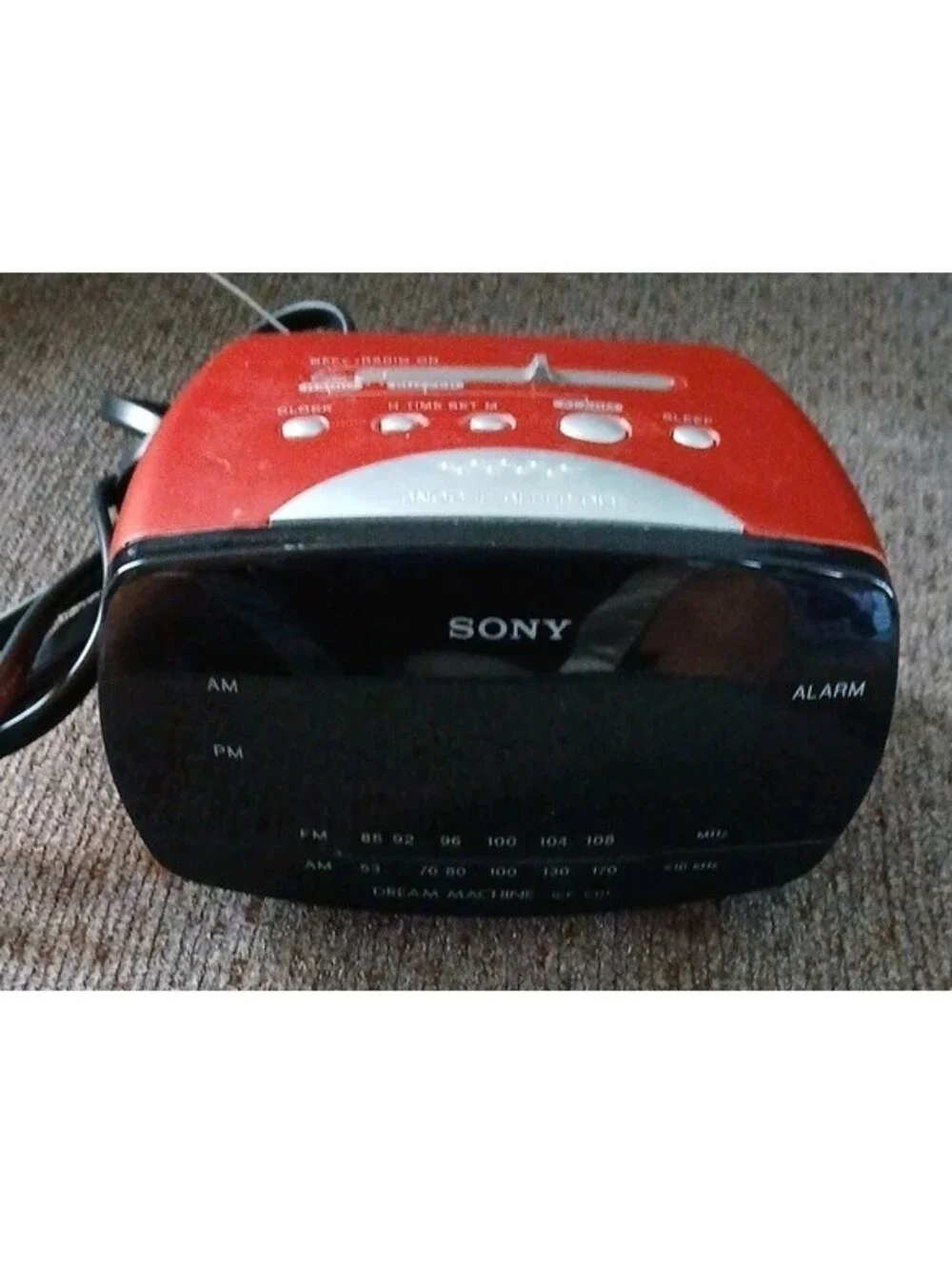 Sony Dream Machine ICF-C111 Alarm Clock Radio AM/FM Metallic Red. Tested  Works